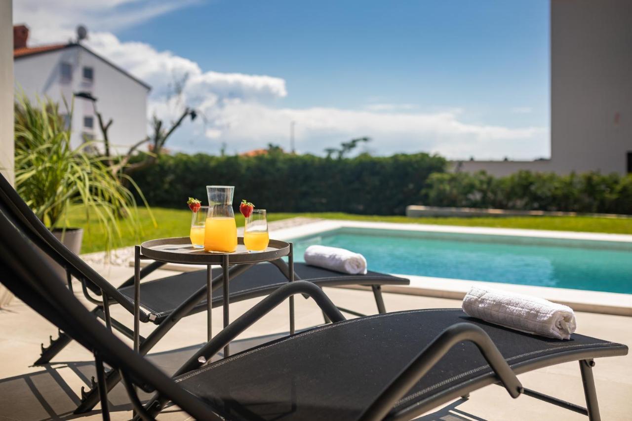 Belvedere Holidays Villas Novigrad  Luaran gambar