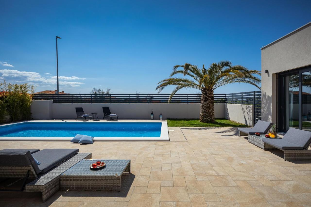 Belvedere Holidays Villas Novigrad  Luaran gambar