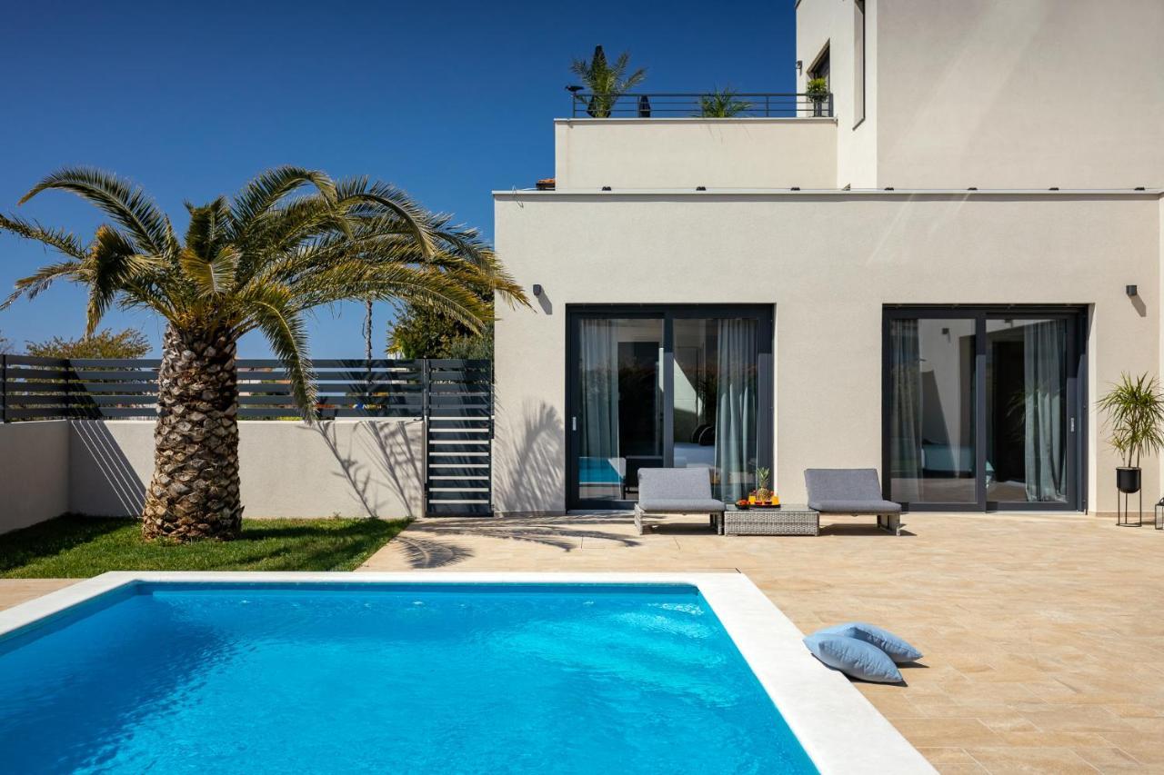 Belvedere Holidays Villas Novigrad  Luaran gambar