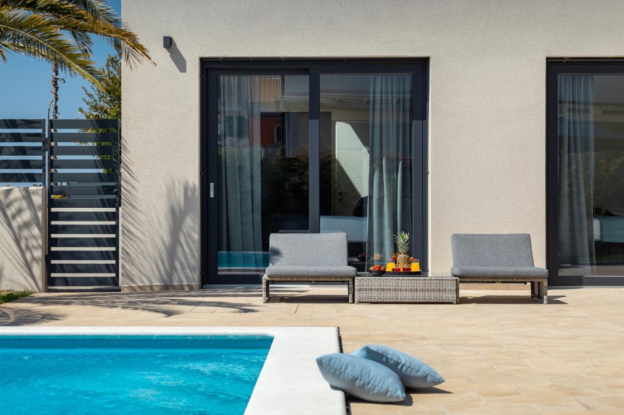 Belvedere Holidays Villas Novigrad  Luaran gambar